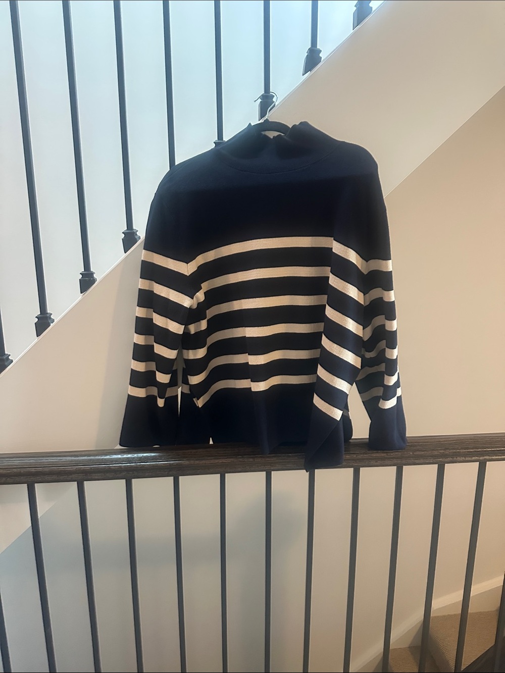 H&M Navy and White Striped Women’s Sweater